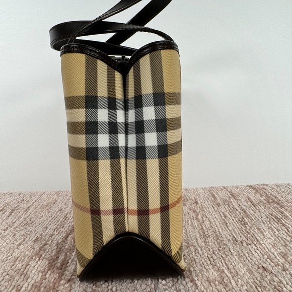 Burberry London Nova Check Vintage Handbag - Picture 6 of 12